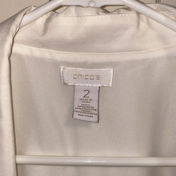 Chico’s Size 2 Cream Notch Collar Cuffed Sleeve Blazer - Picture 2 of 12